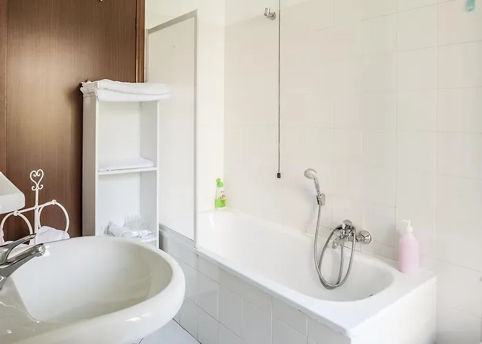 B&B Cesarina * Болонья